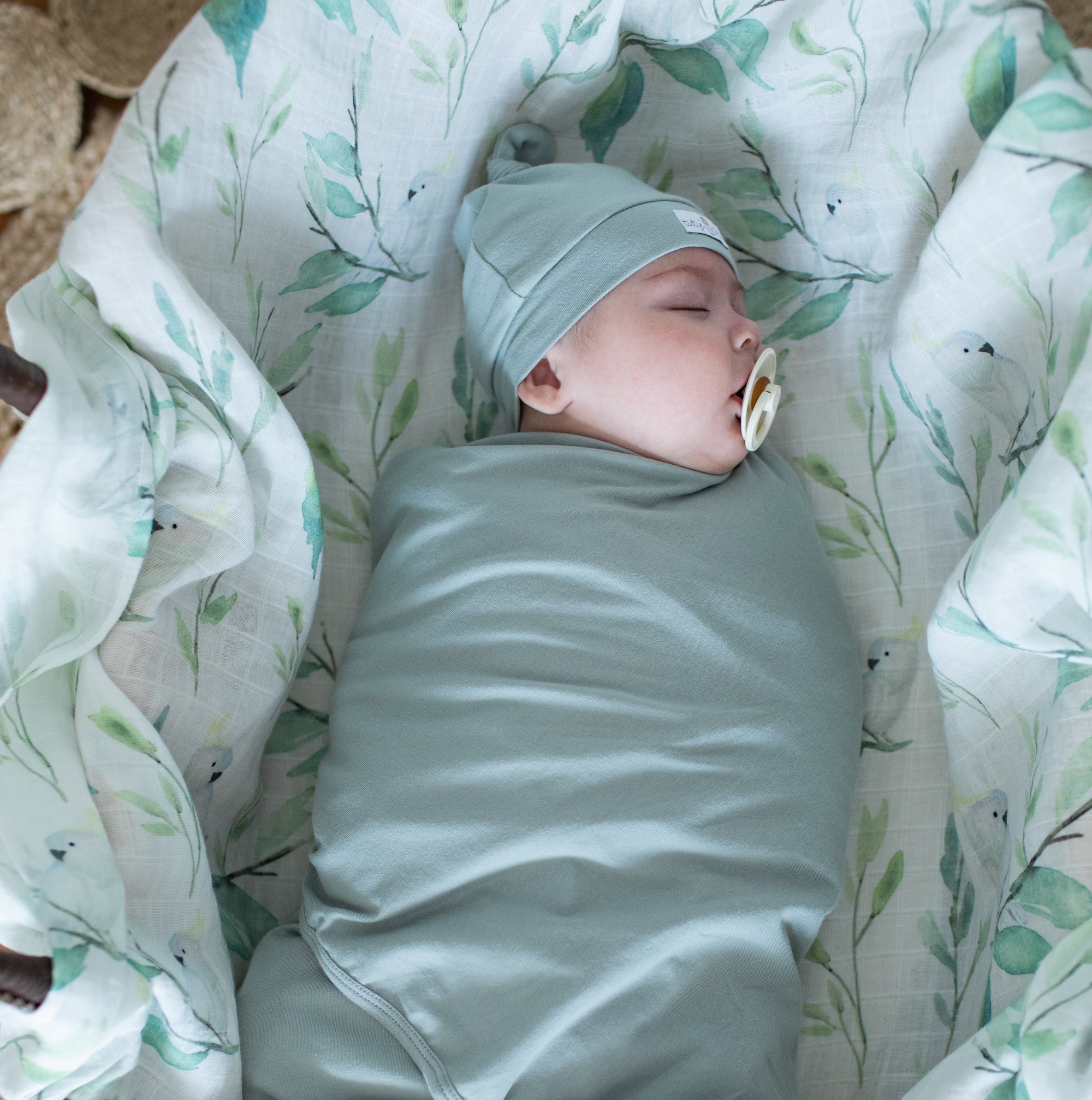 How to Swaddle a Baby: A Step-by-Step Guide for New Parents